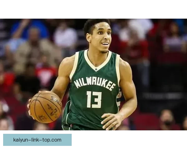 布罗格登退役后回归弗吉尼亚大学担任篮球战略顾问